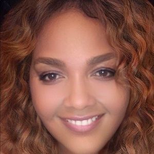 Meet your Posher, Audrey